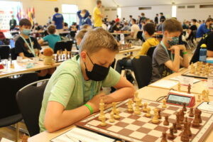 Bayerische Schachjugend feiert Geburtstag – mit Länderkampf der deutschen Schachtalente