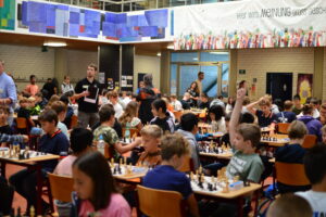 Die Jugend spielt in Bamberg: 212 Teilnehmer beim traditionellen Schnellschachturnier